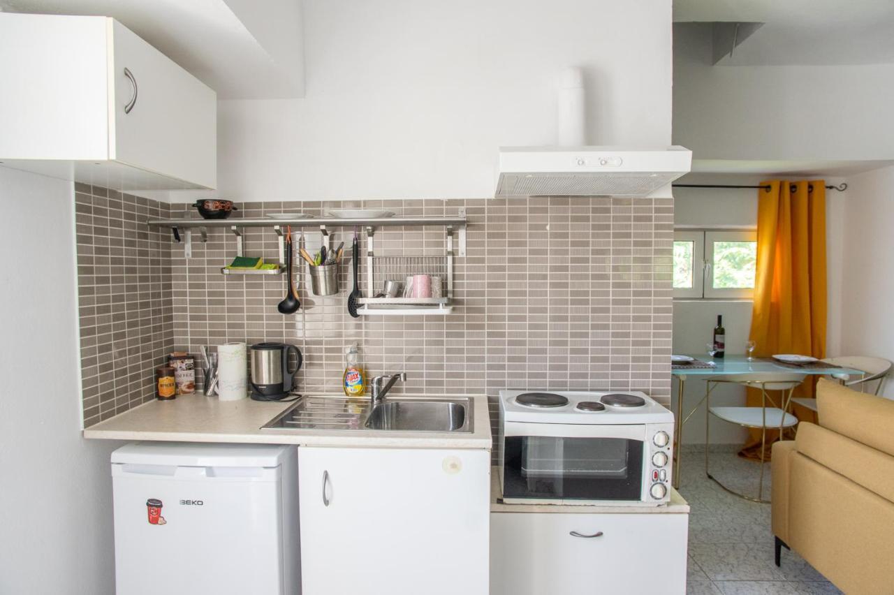 Islanders Yard Apartments Rhodes City Екстериор снимка